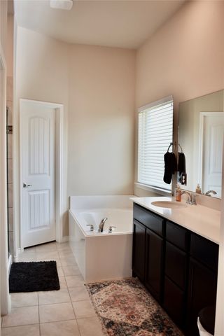 516 Millsap Drive, Van Alstyne, TX 75495