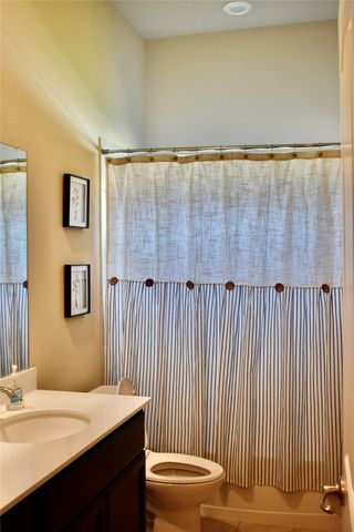 516 Millsap Drive, Van Alstyne, TX 75495