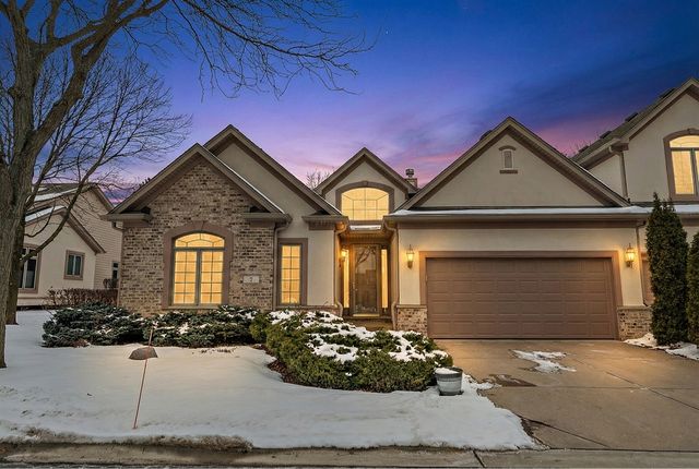 7 McCord Trace Lane, Palos Park, IL 60464