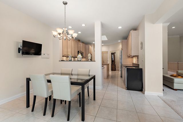 7 McCord Trace Lane, Palos Park, IL 60464