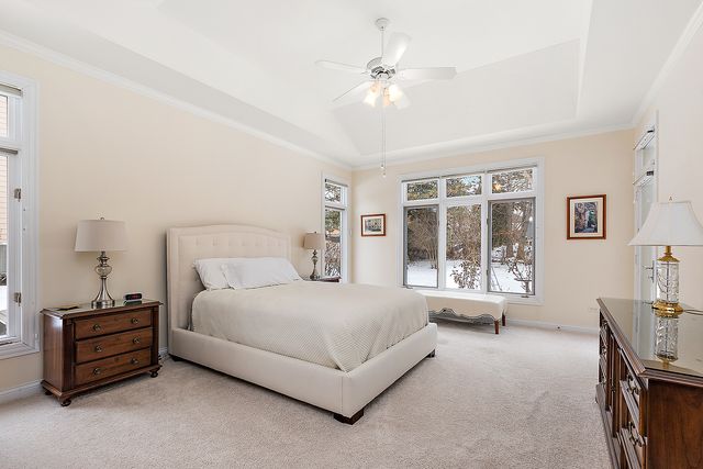 7 McCord Trace Lane, Palos Park, IL 60464