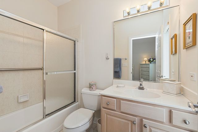 7 McCord Trace Lane, Palos Park, IL 60464