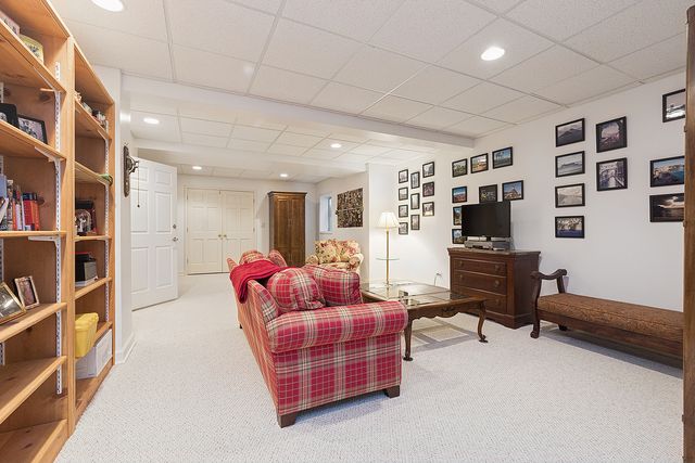 7 McCord Trace Lane, Palos Park, IL 60464