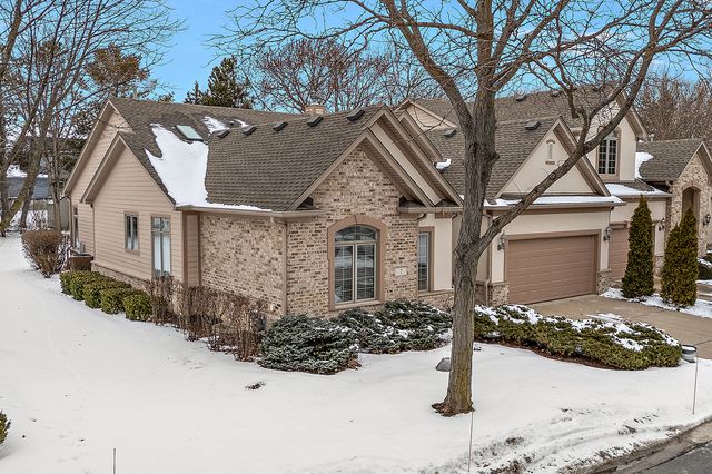 7 McCord Trace Lane, Palos Park, IL 60464
