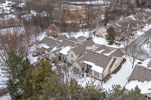 7 McCord Trace Lane, Palos Park, IL 60464