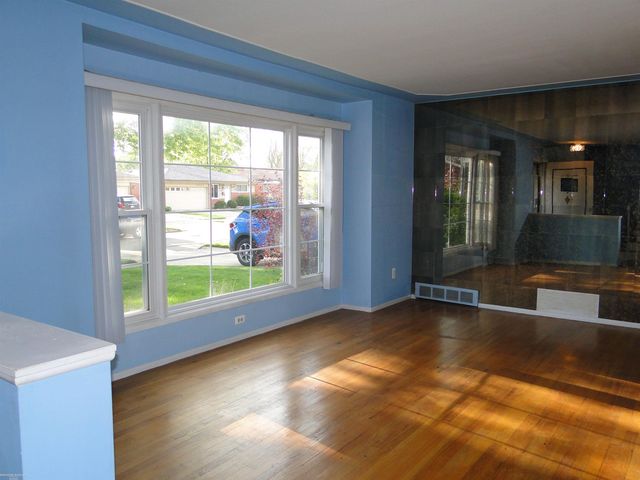 30416 Eiffel Avenue, Warren, MI 48088