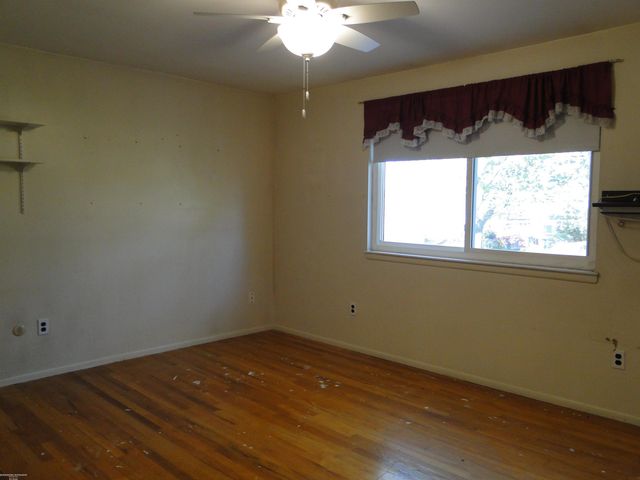 30416 Eiffel Avenue, Warren, MI 48088