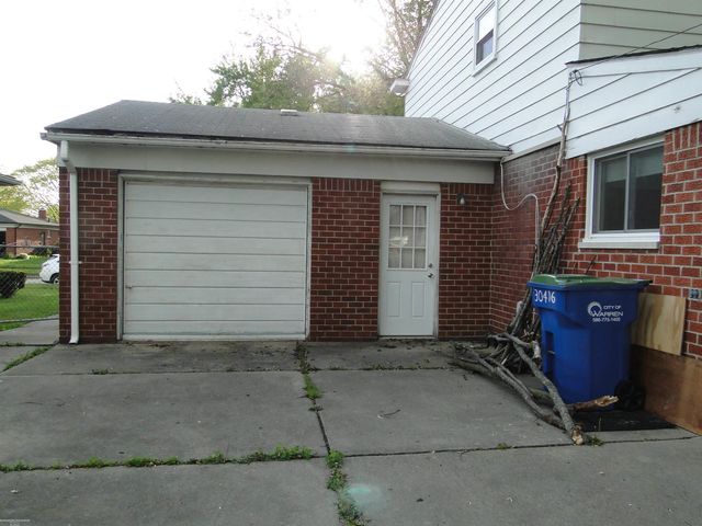 30416 Eiffel Avenue, Warren, MI 48088