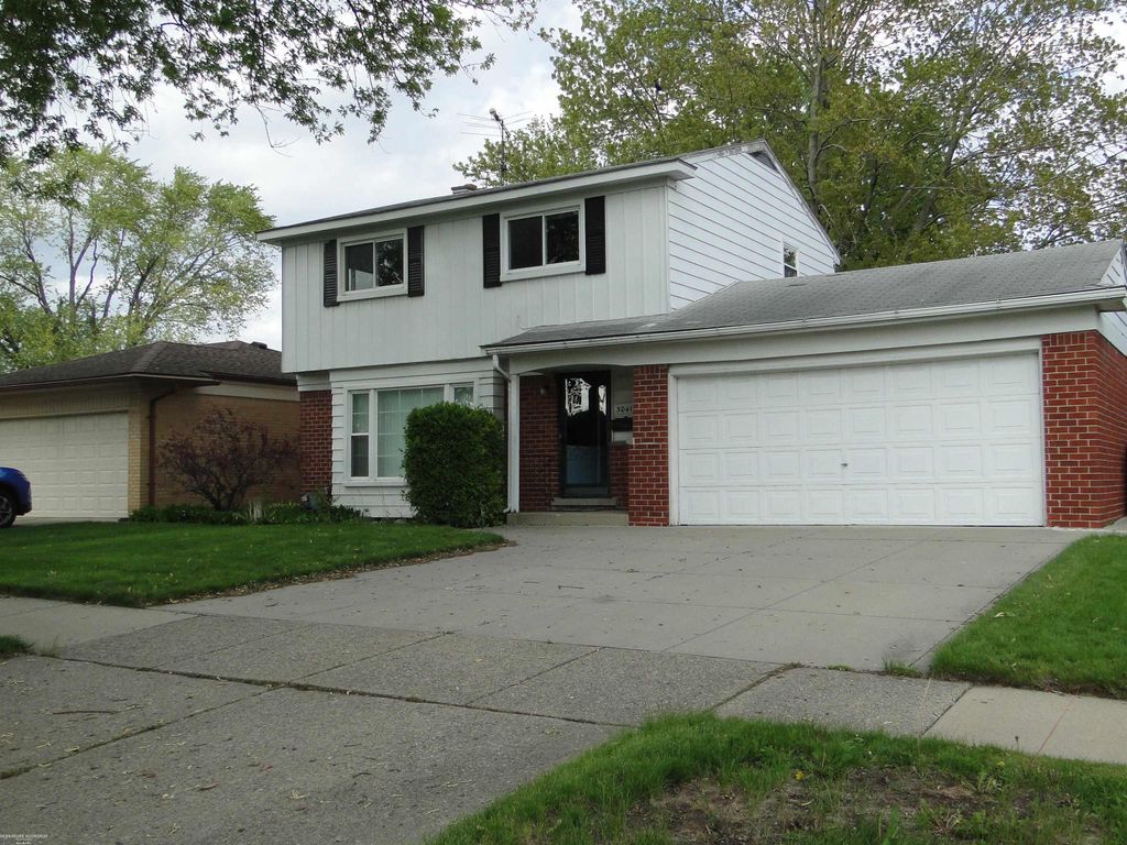 30416 Eiffel Avenue, Warren, MI 48088