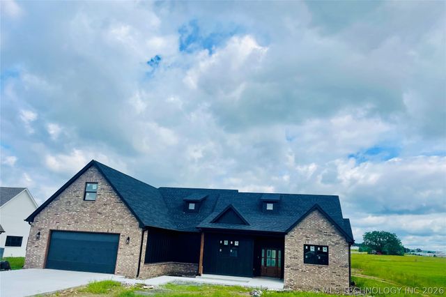 1484 Darlene Lane, Fort Gibson, OK 74434