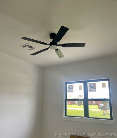 1484 Darlene Lane, Fort Gibson, OK 74434