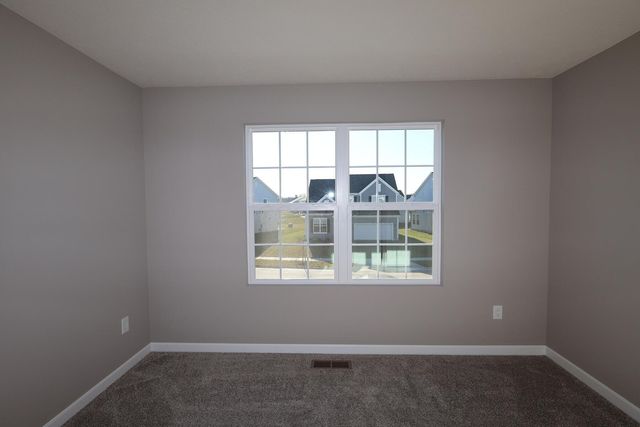 152 Sienna Glenn Drive, Lewis Center, OH 43035