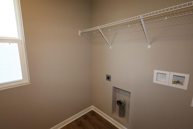 152 Sienna Glenn Drive, Lewis Center, OH 43035