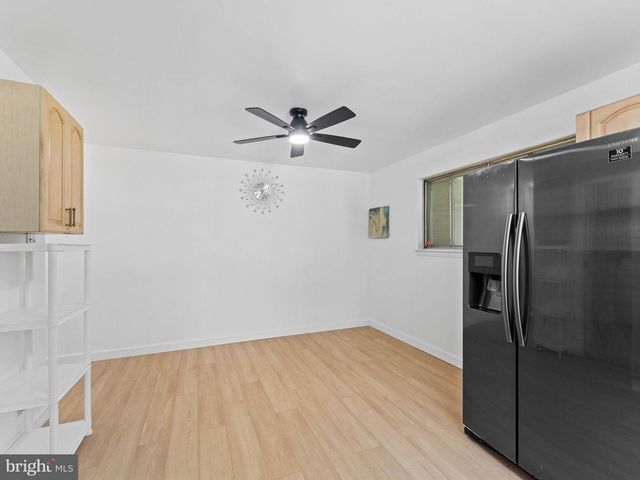 1012 TOMLINSON, Philadelphia, PA 19116