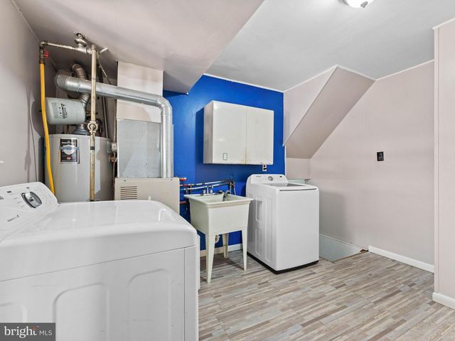 1012 TOMLINSON, Philadelphia, PA 19116