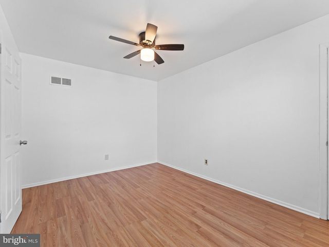 1012 TOMLINSON, Philadelphia, PA 19116