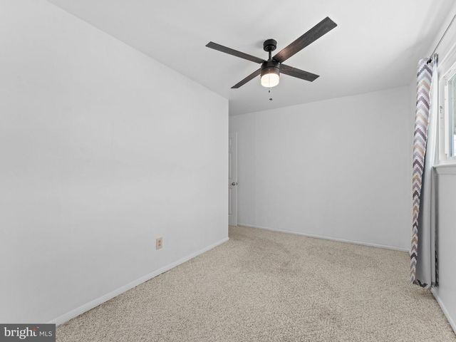1012 TOMLINSON, Philadelphia, PA 19116
