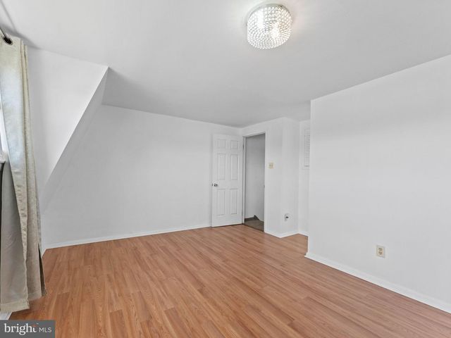 1012 TOMLINSON, Philadelphia, PA 19116