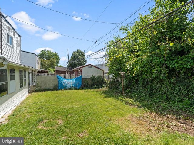 1012 TOMLINSON, Philadelphia, PA 19116
