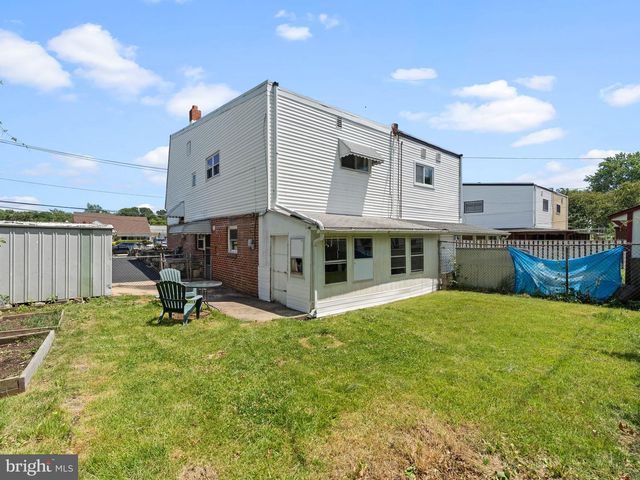1012 TOMLINSON, Philadelphia, PA 19116