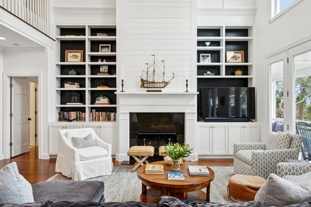 1130 Hammocks Way, Edisto Island, SC 29438