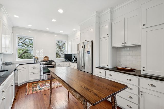 1130 Hammocks Way, Edisto Island, SC 29438