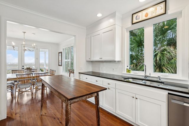 1130 Hammocks Way, Edisto Island, SC 29438