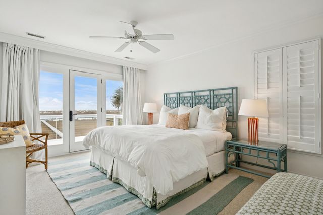 1130 Hammocks Way, Edisto Island, SC 29438