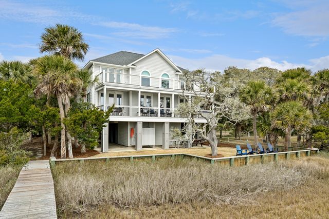 1130 Hammocks Way, Edisto Island, SC 29438
