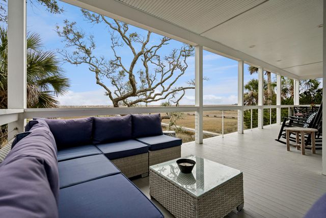 1130 Hammocks Way, Edisto Island, SC 29438