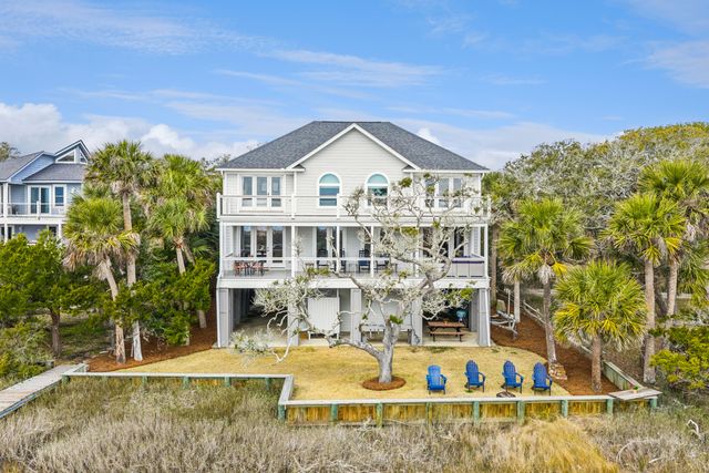1130 Hammocks Way, Edisto Island, SC 29438