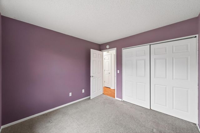 516 55th Avenue N, Brooklyn Center, MN 55430