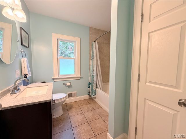 433 Collingwood, Syracuse, NY 13206