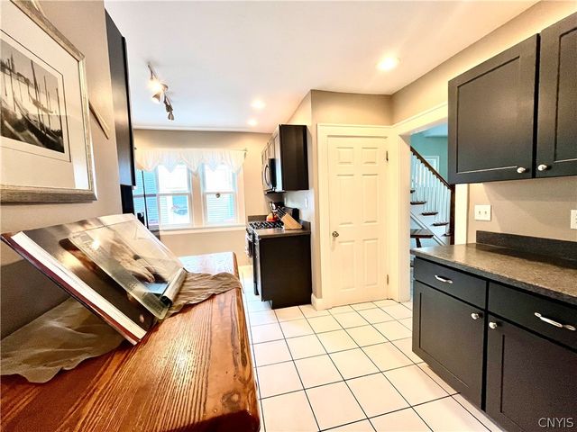 433 Collingwood, Syracuse, NY 13206