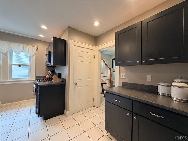 433 Collingwood, Syracuse, NY 13206