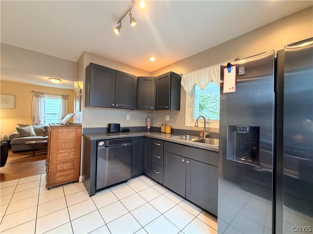 433 Collingwood, Syracuse, NY 13206