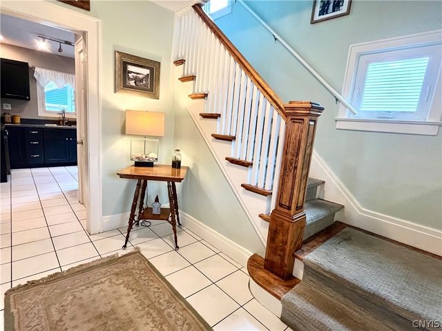 433 Collingwood, Syracuse, NY 13206
