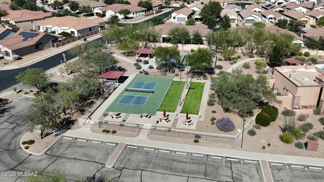 467 W Calle Moncayo, Sahuarita, AZ 85629