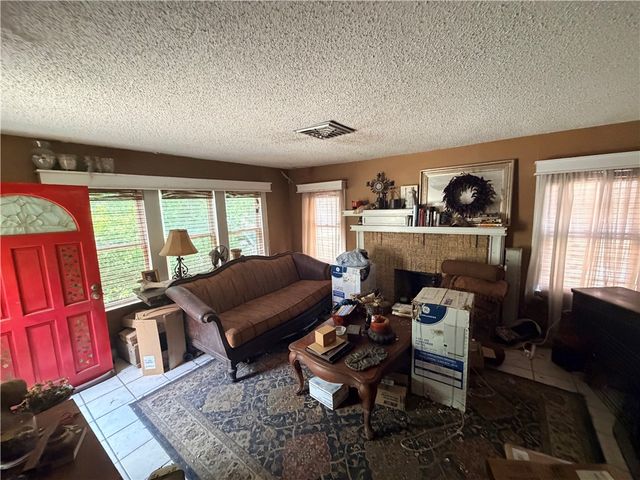 537 Naples St, Corpus Christi, TX 78404