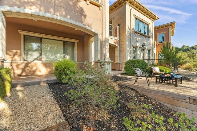 15315 Santella Court, Los Gatos, CA 95032