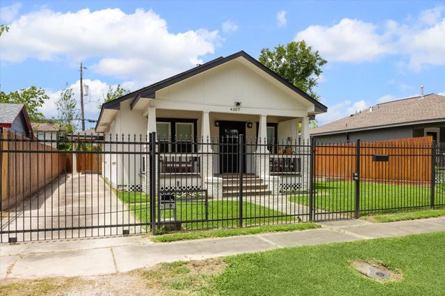 4307 Beggs Street, Houston, TX 77009