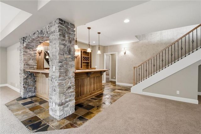 15212 Fontana Street, Overland Park, KS 66224