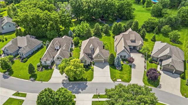 15212 Fontana Street, Overland Park, KS 66224