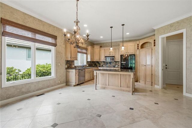15212 Fontana Street, Overland Park, KS 66224