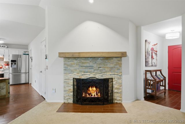 25406 S Valley Drive, Claremore, OK 74019