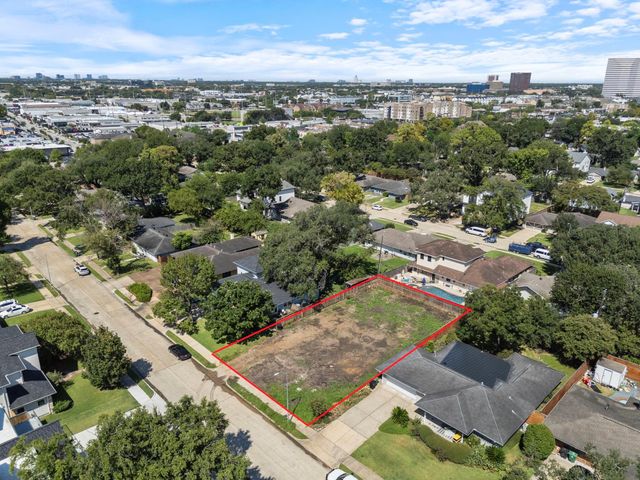 5514 Pagewood Lane, Houston, TX 77056