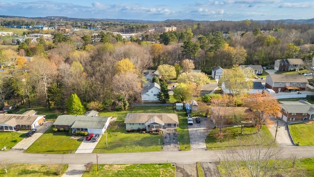 450 Ash Drive NW, Cleveland, TN 37312