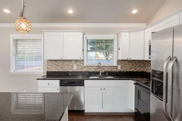 450 Ash Drive NW, Cleveland, TN 37312