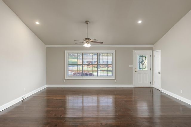 450 Ash Drive NW, Cleveland, TN 37312