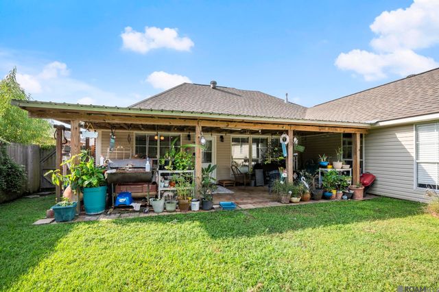 12819 Bonnie Bleu Dr, Denham Springs, LA 70726